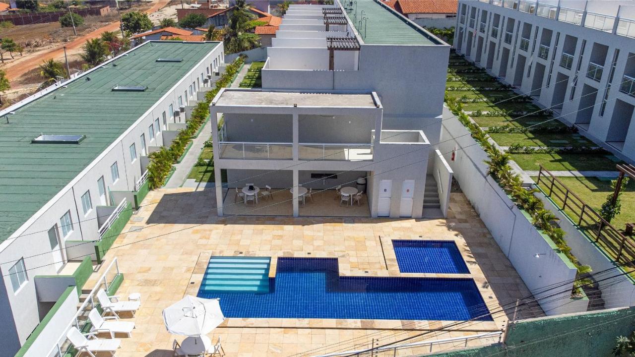 Beach Townhouses #C06 - Com Jacuzzi Por Carpediem Акирас Экстерьер фото